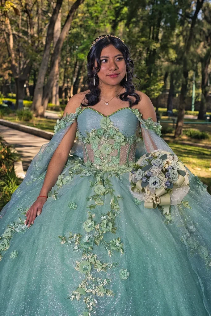 Sesión alegre preva de los 15 años d paola en cdmx en los pinos