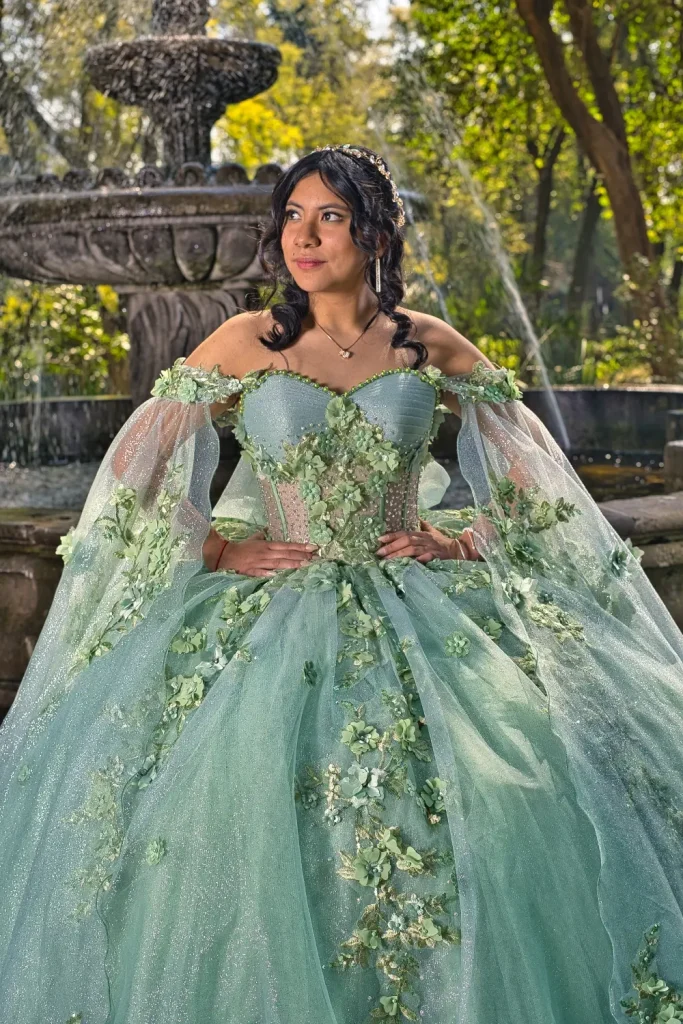 Sesión preva de los 15 años d paola en cdmx en los pinos con fuente